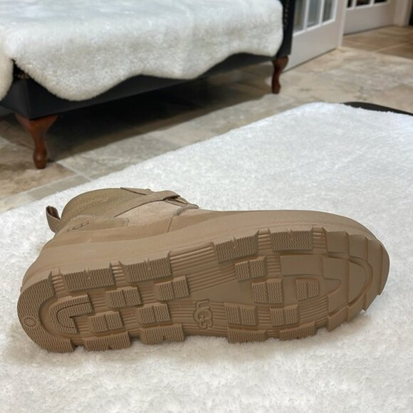 UGG Men's The UGG Lug Chukka - Picture 5 of 5